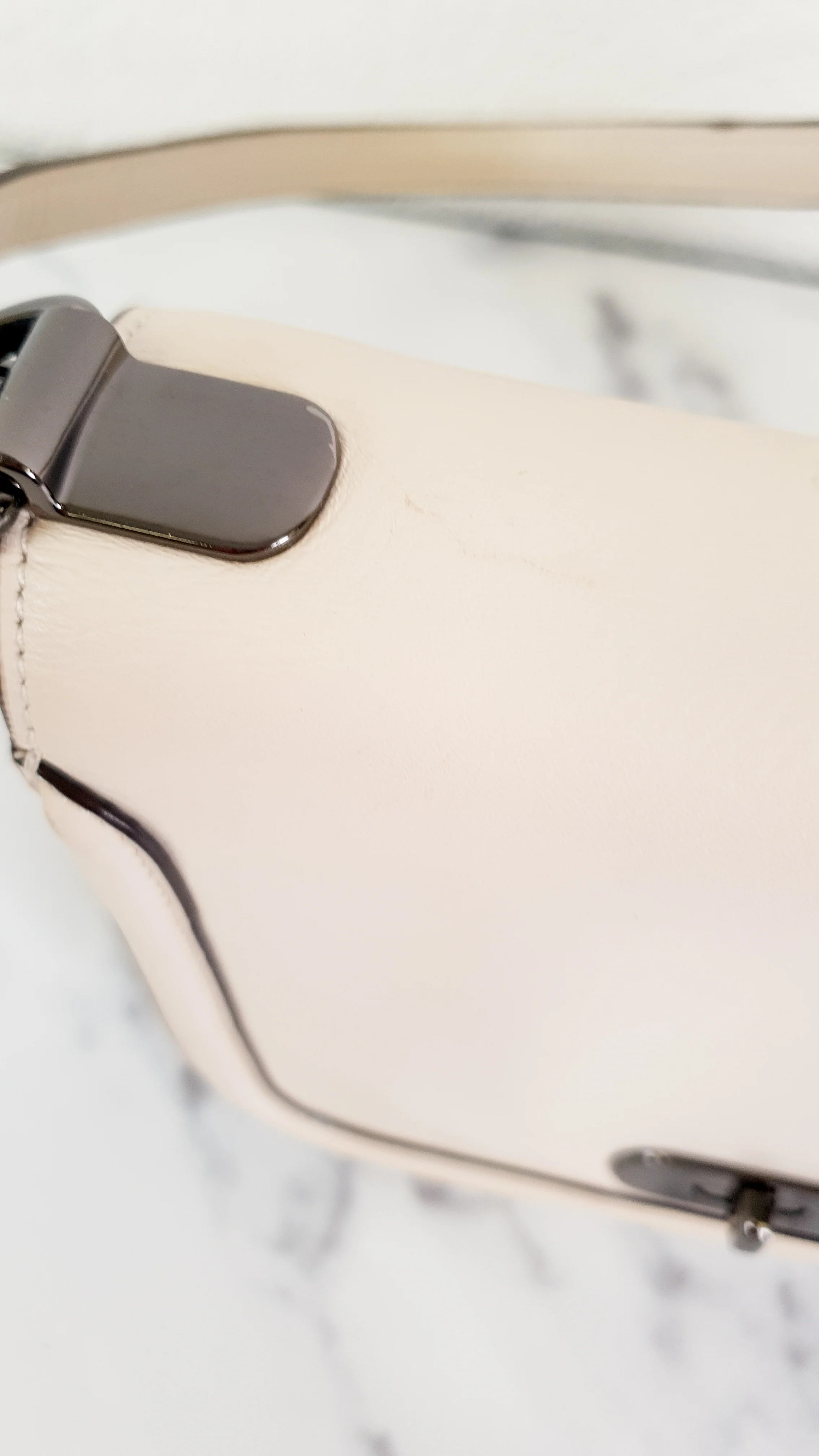 Coach Swagger Shoulder Bag Crossbody Bag in Chalk Smooth Leather - Coach 54640 - Image 6