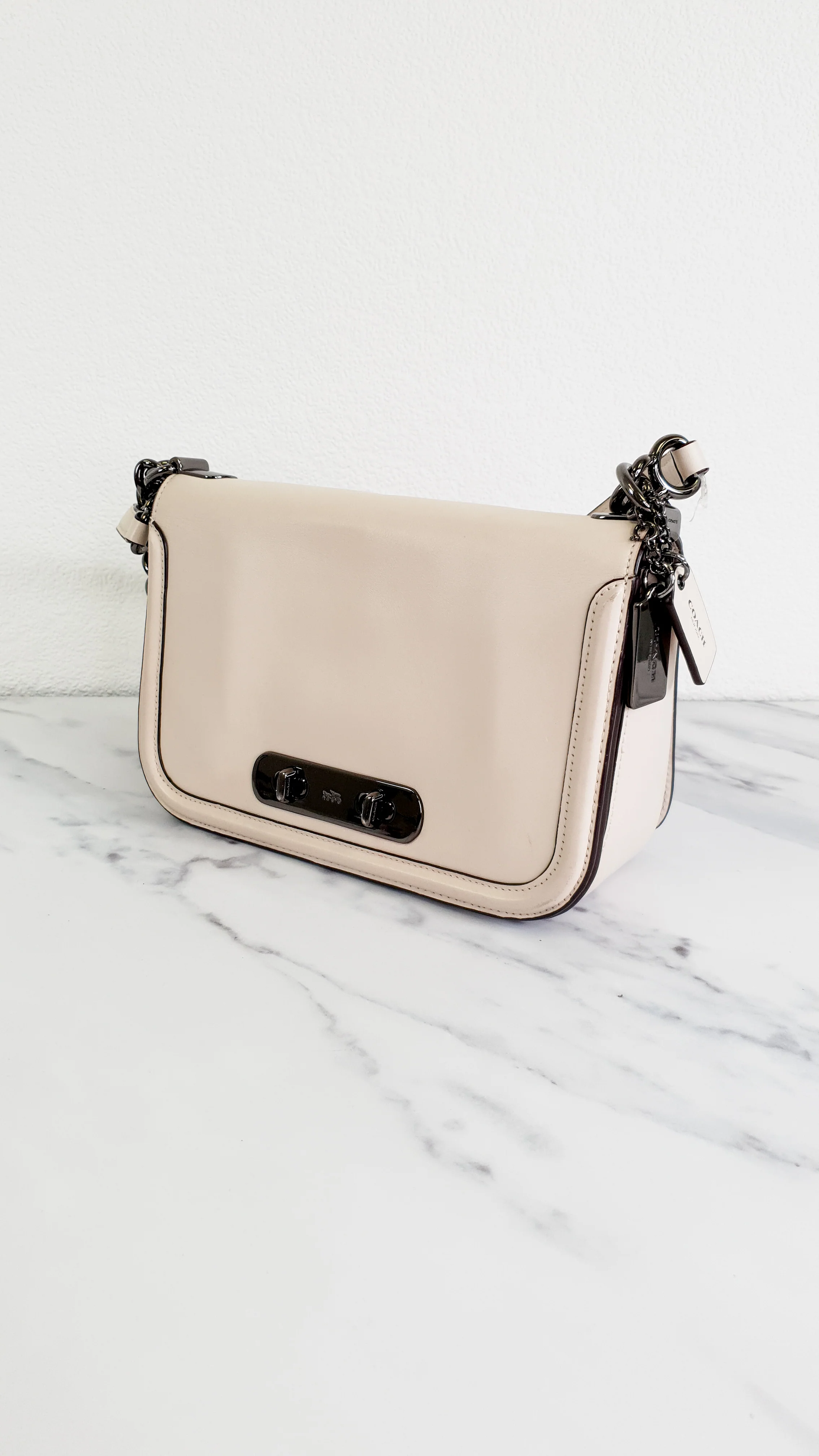 Coach Swagger Shoulder Bag Crossbody Bag in Chalk Smooth Leather - Coach 54640 - Image 7