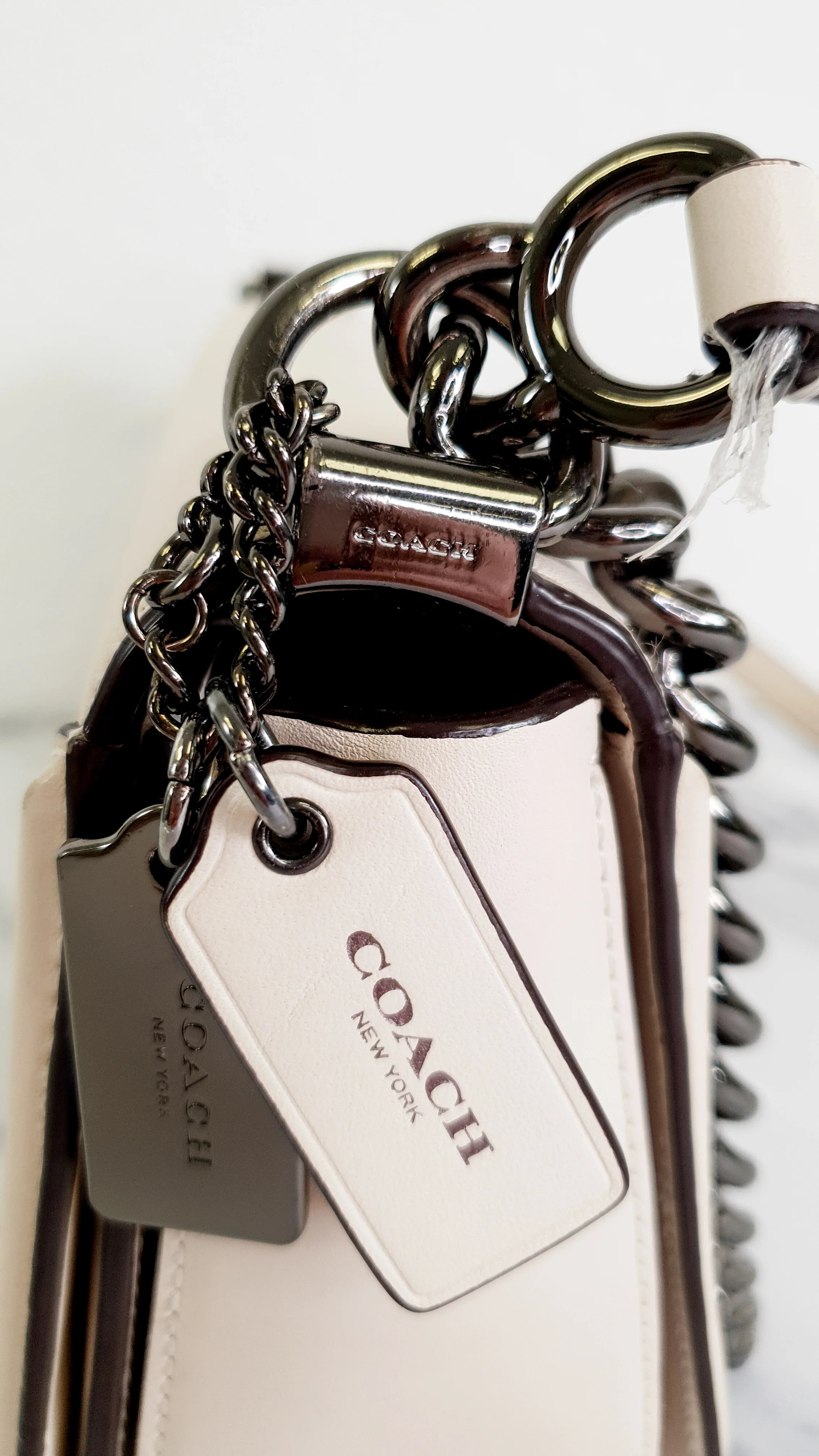 Coach Swagger Shoulder Bag Crossbody Bag in Chalk Smooth Leather - Coach 54640 - Image 9