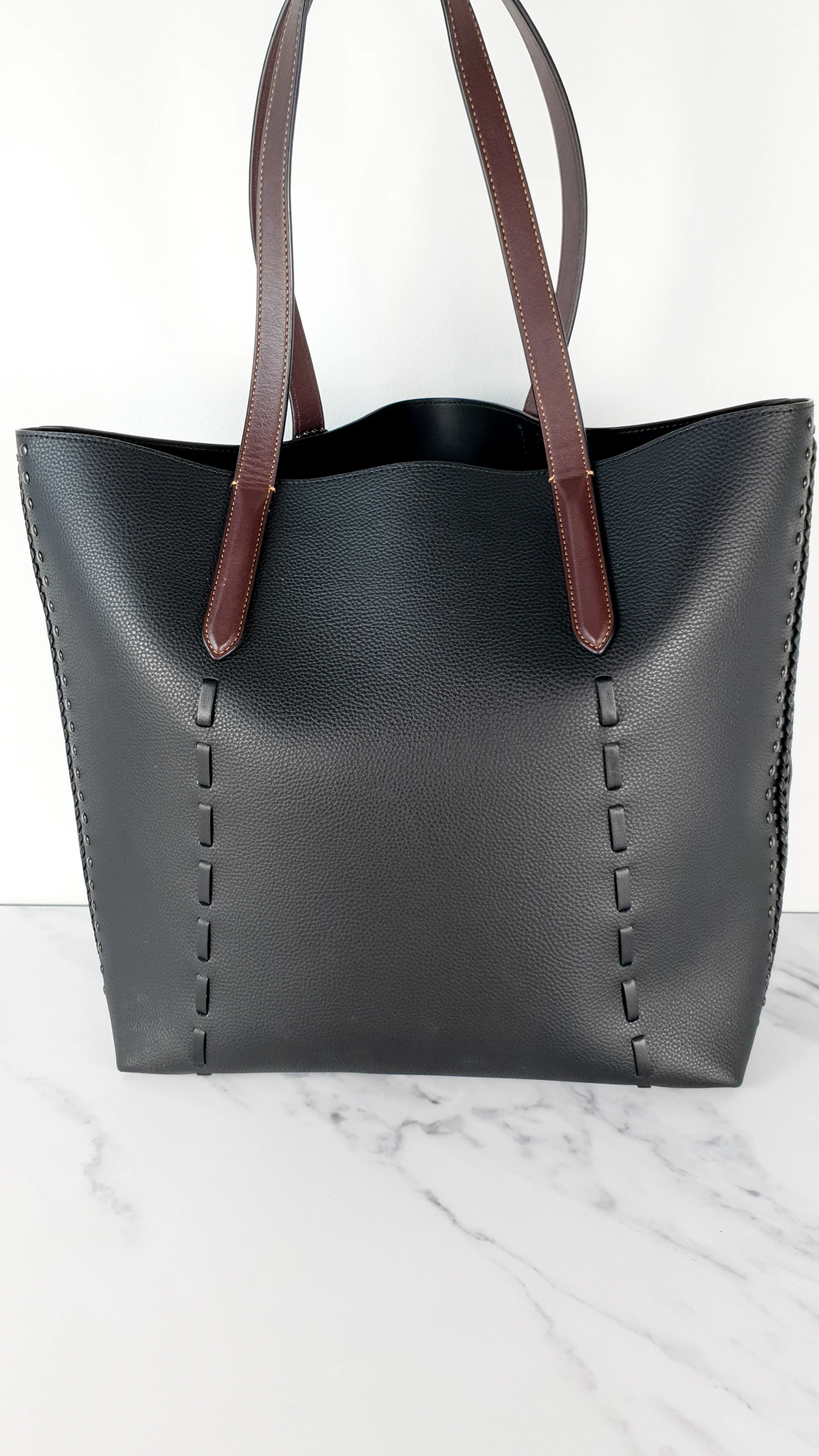 Coach Tote 34 in Black and Brown Leather with Whipstitch & Tassle Detail - Bag Handbag Coach 37084 - Image 10
