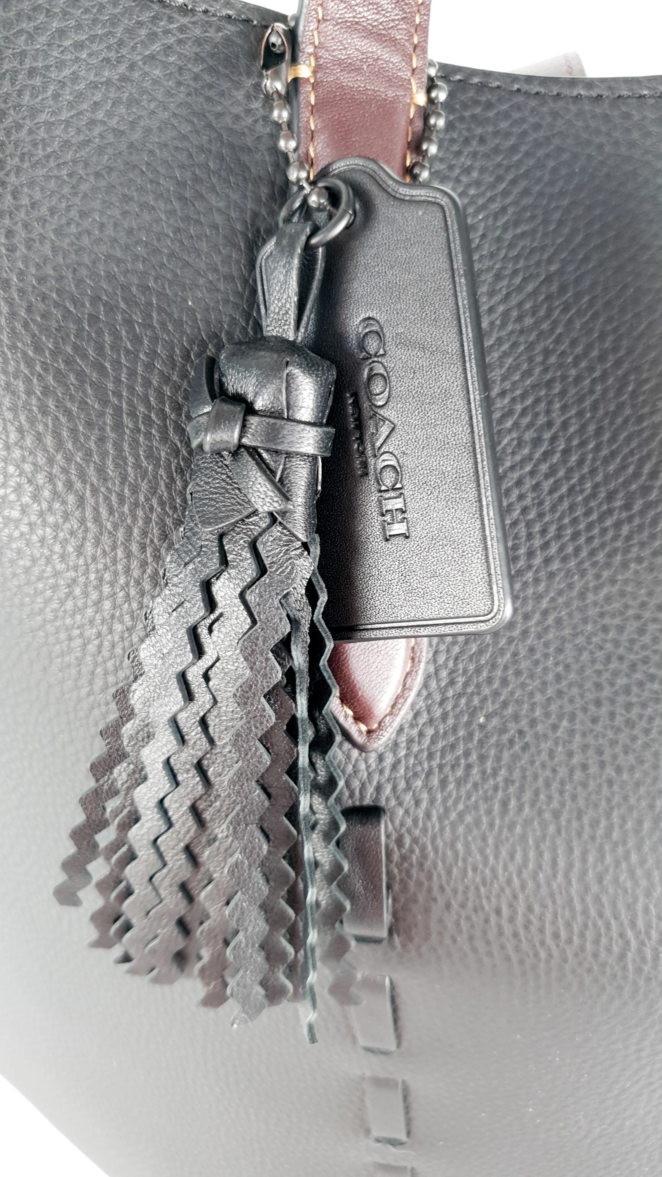 Coach Tote 34 in Black and Brown Leather with Whipstitch & Tassle Detail - Bag Handbag Coach 37084 - Image 6