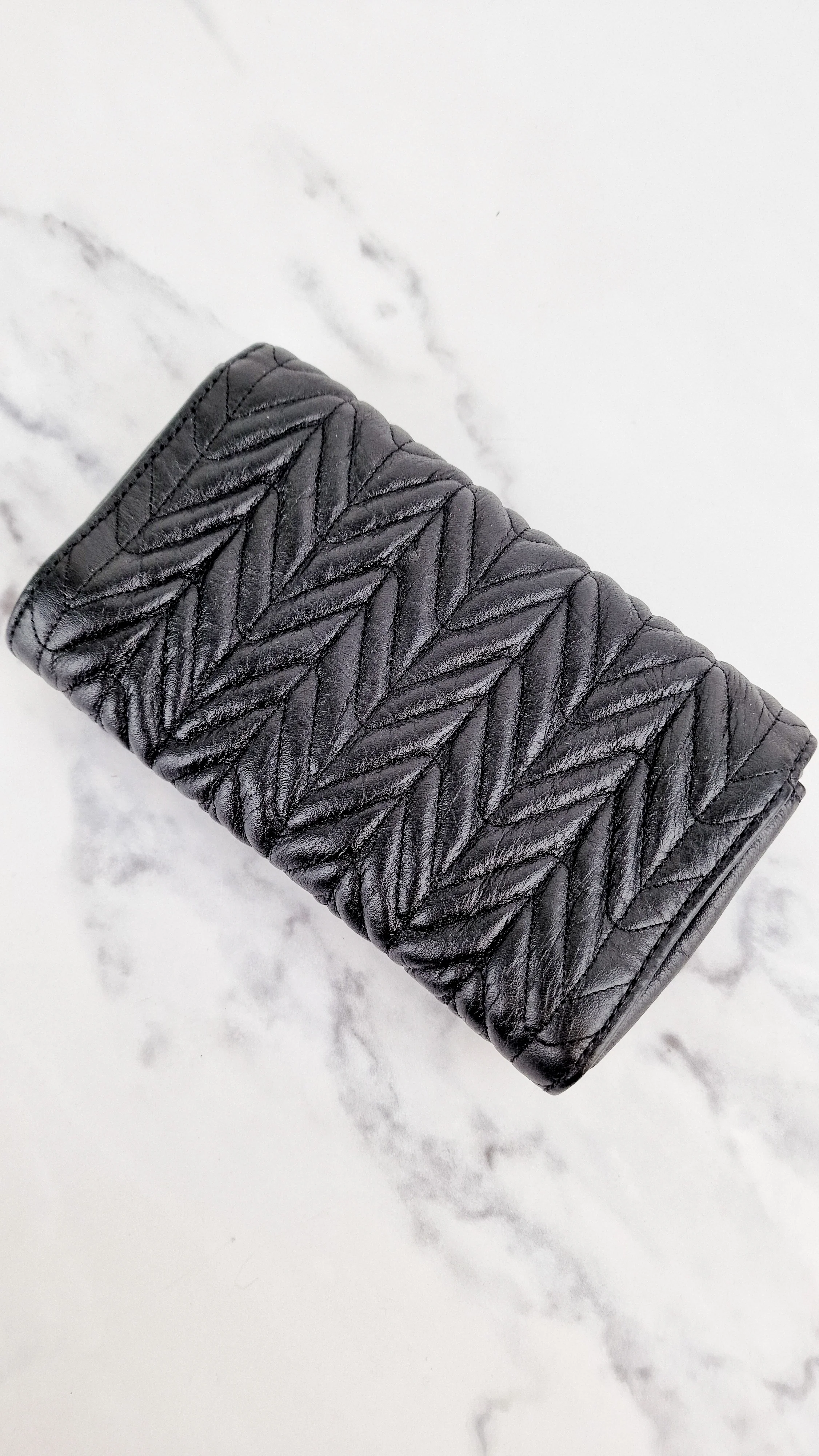 Coach Chevron Quilted Leather Crossbody Wallet Clutch Bag Black Metallic - Coach F38681 - Image 4