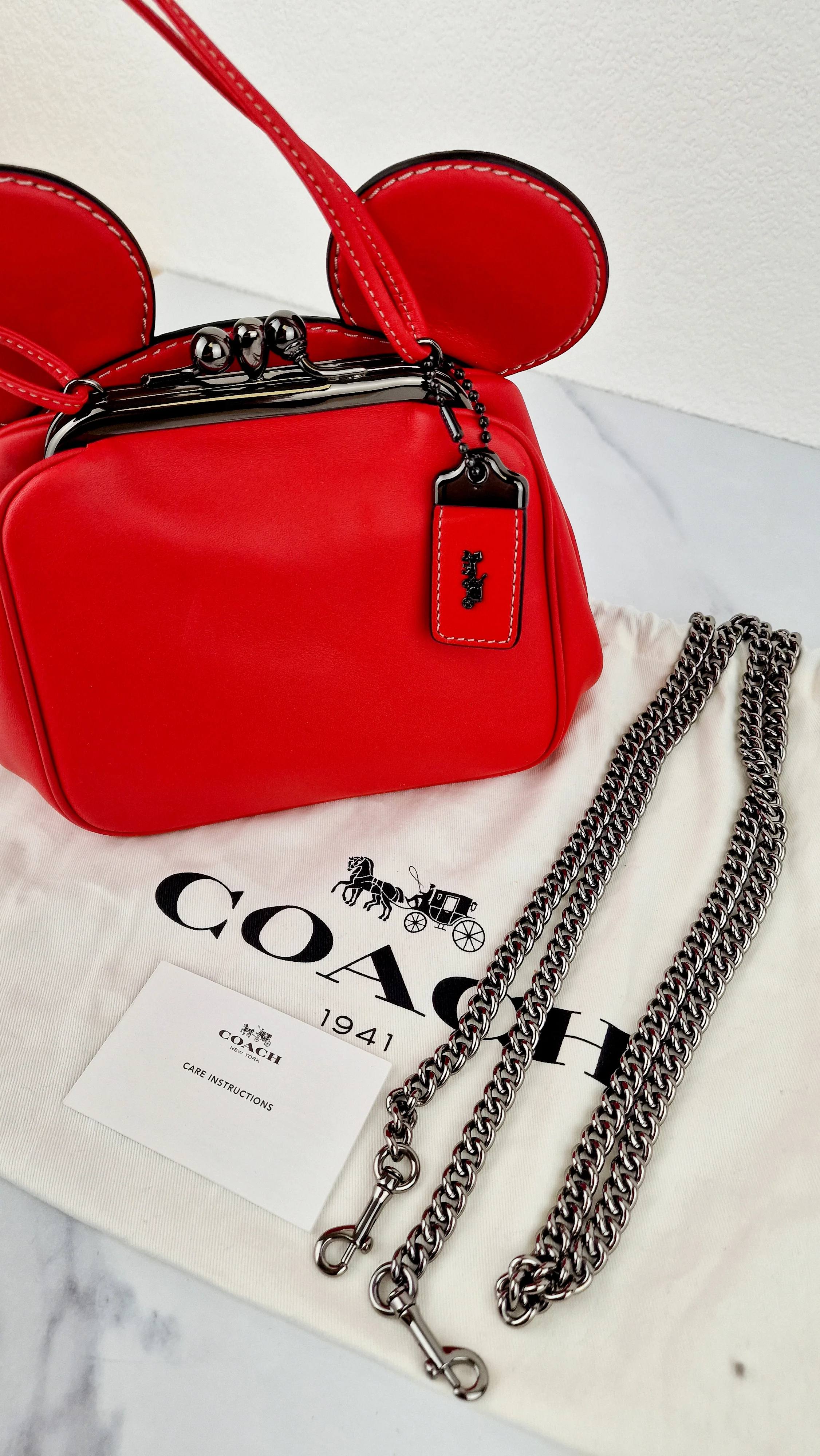 Coach x Disney x Keith Haring Mickey Mouse Ears Bag in Red Smooth Leather With Kisslock & Chain Strap LIMITED EDITION - Handbag Coach 37980 - Image 15