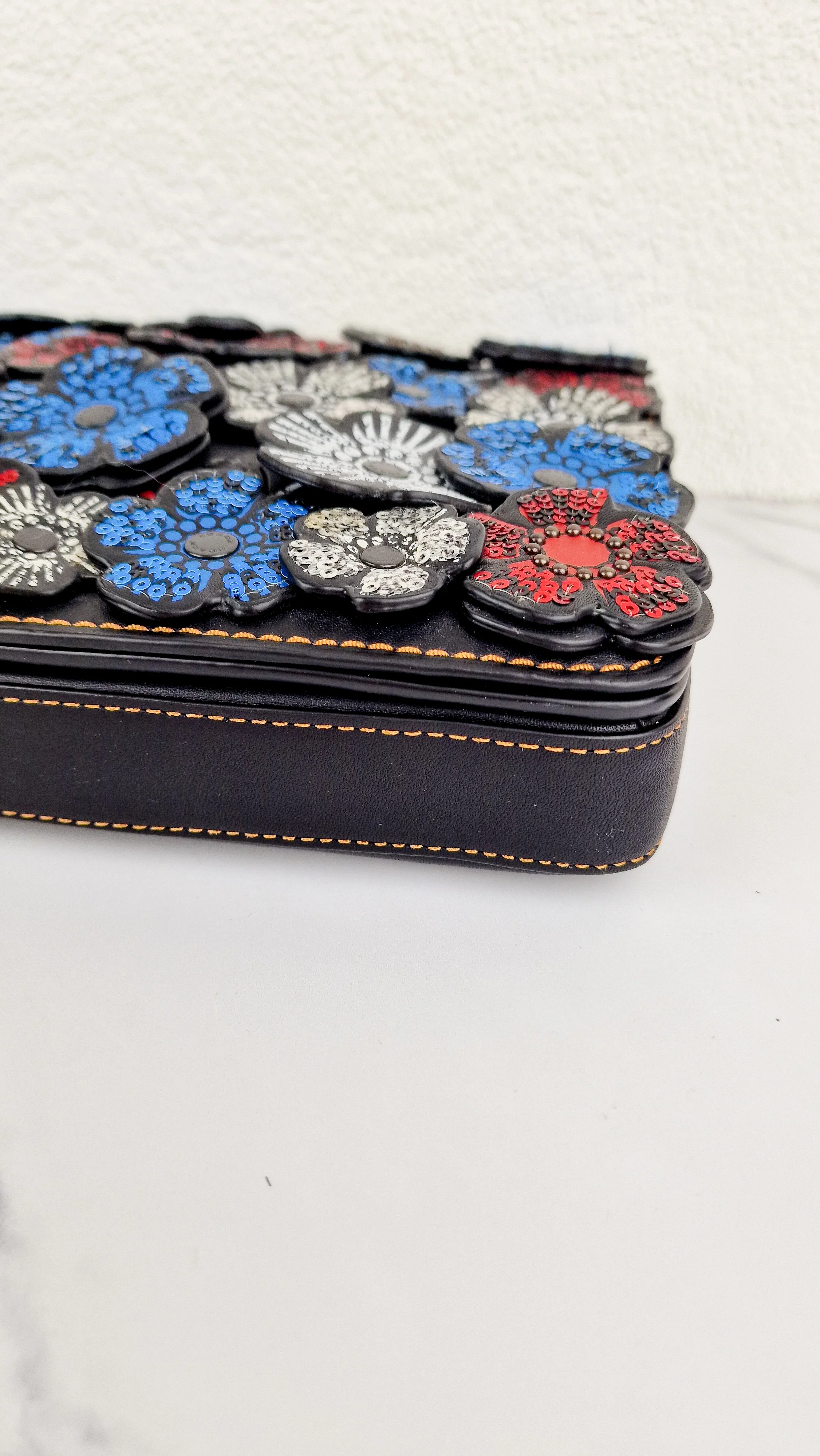 Coach Dinky 32 Tea Roses Blue & Red 1941 Black Leather Crossbody Shoulder Bag - Coach 58435 - Image 11