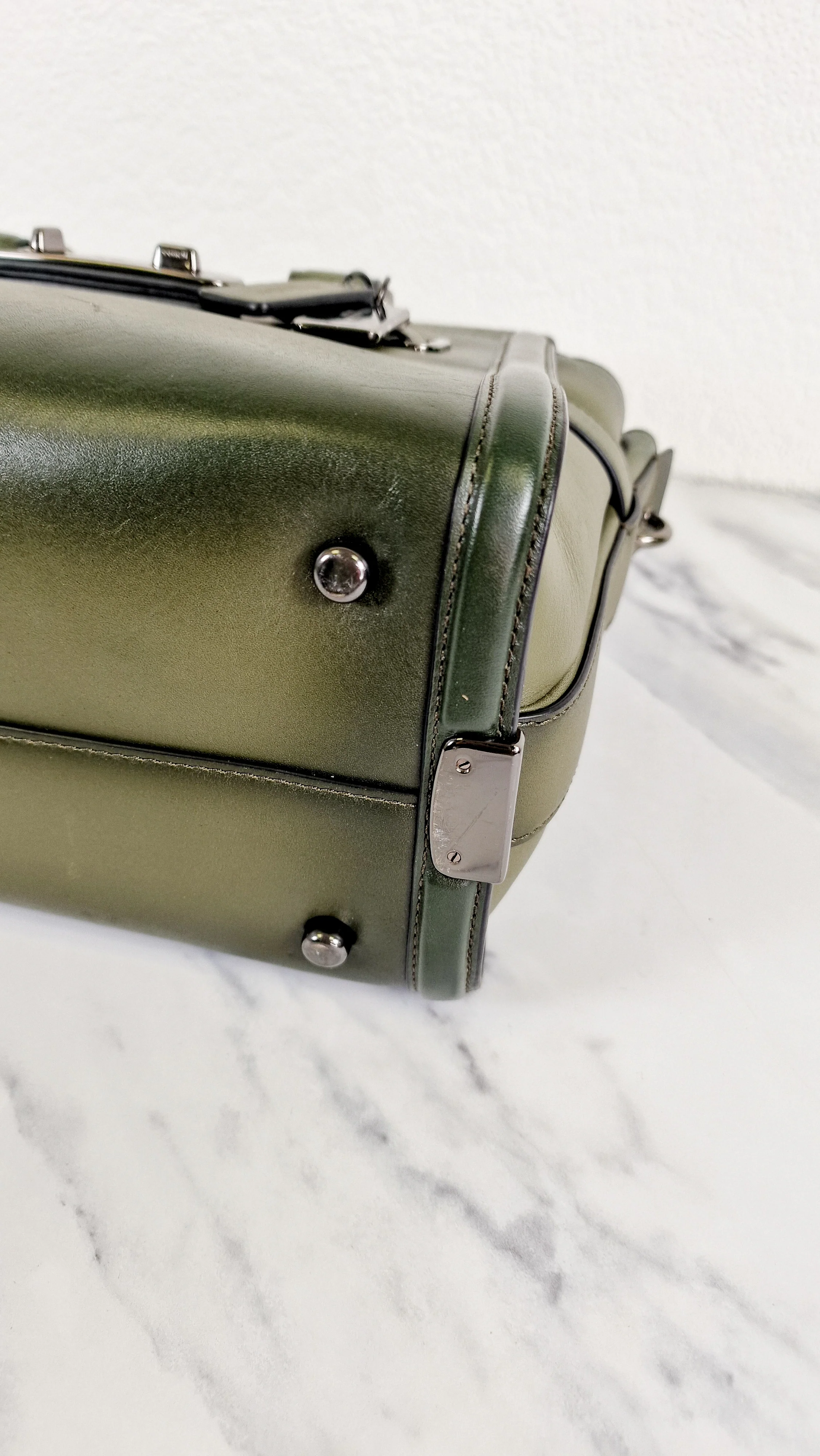 Coach Swagger 27 in Dark Green Burnished Leather - Handbag Shoulder Bag - Coach 38372 - Image 10