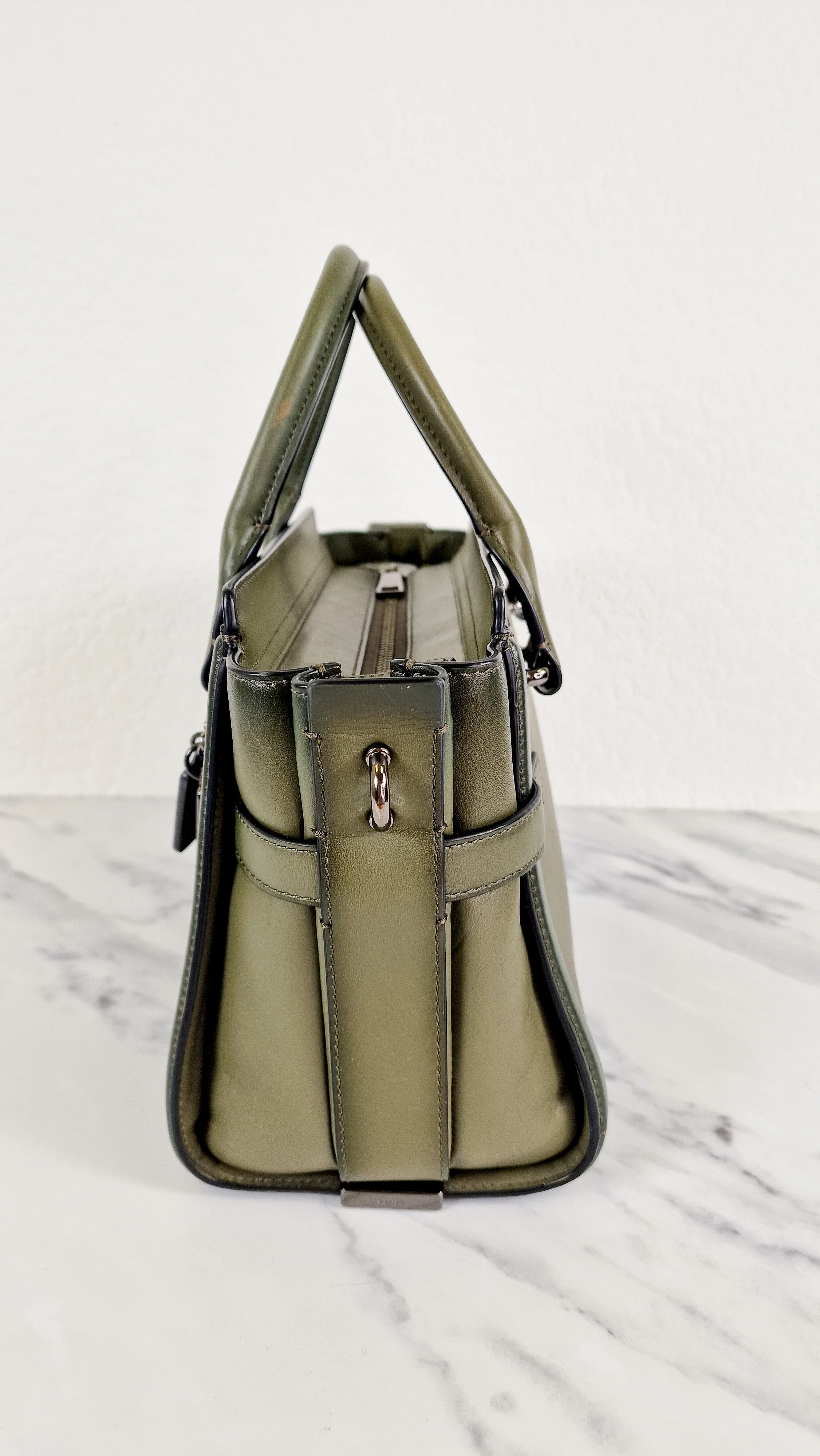 Coach Swagger 27 in Dark Green Burnished Leather - Handbag Shoulder Bag - Coach 38372 - Image 5