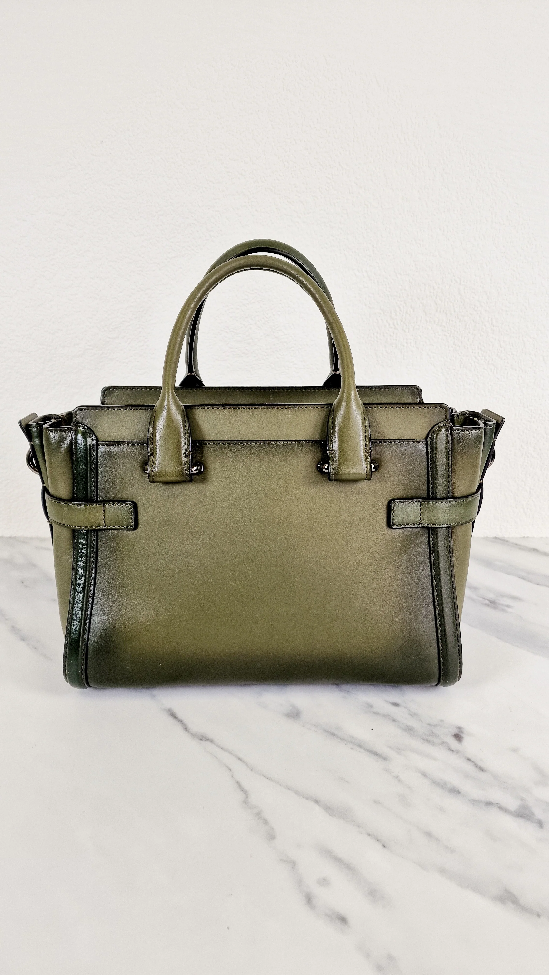 Coach Swagger 27 in Dark Green Burnished Leather - Handbag Shoulder Bag - Coach 38372 - Image 6