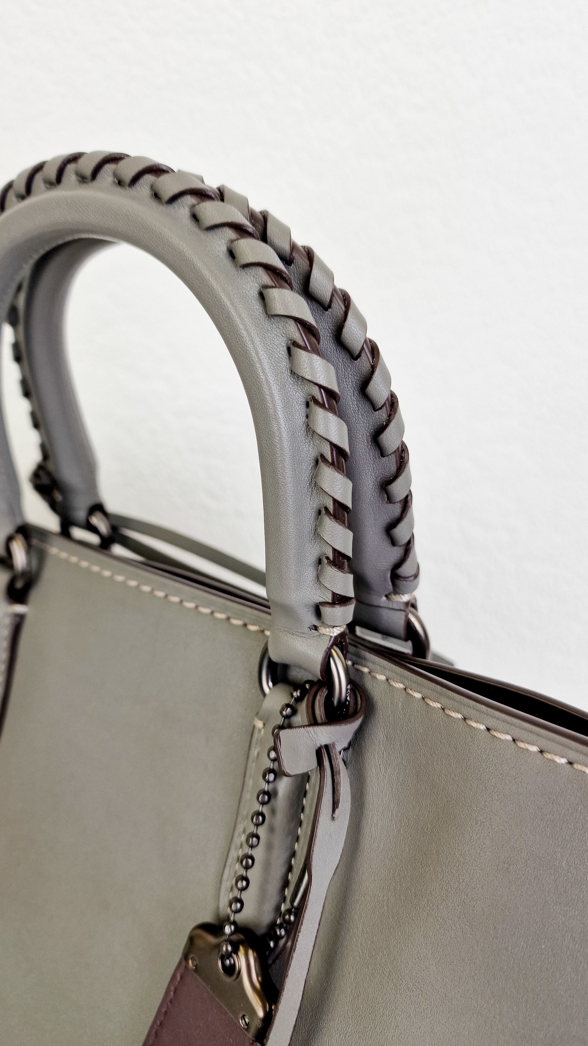 Coach 1941 Dakotah Satchel in Grey Smooth Leather With Whipstitch Handle - Handbag Crossbody Bag - Coach 59983 - Image 10