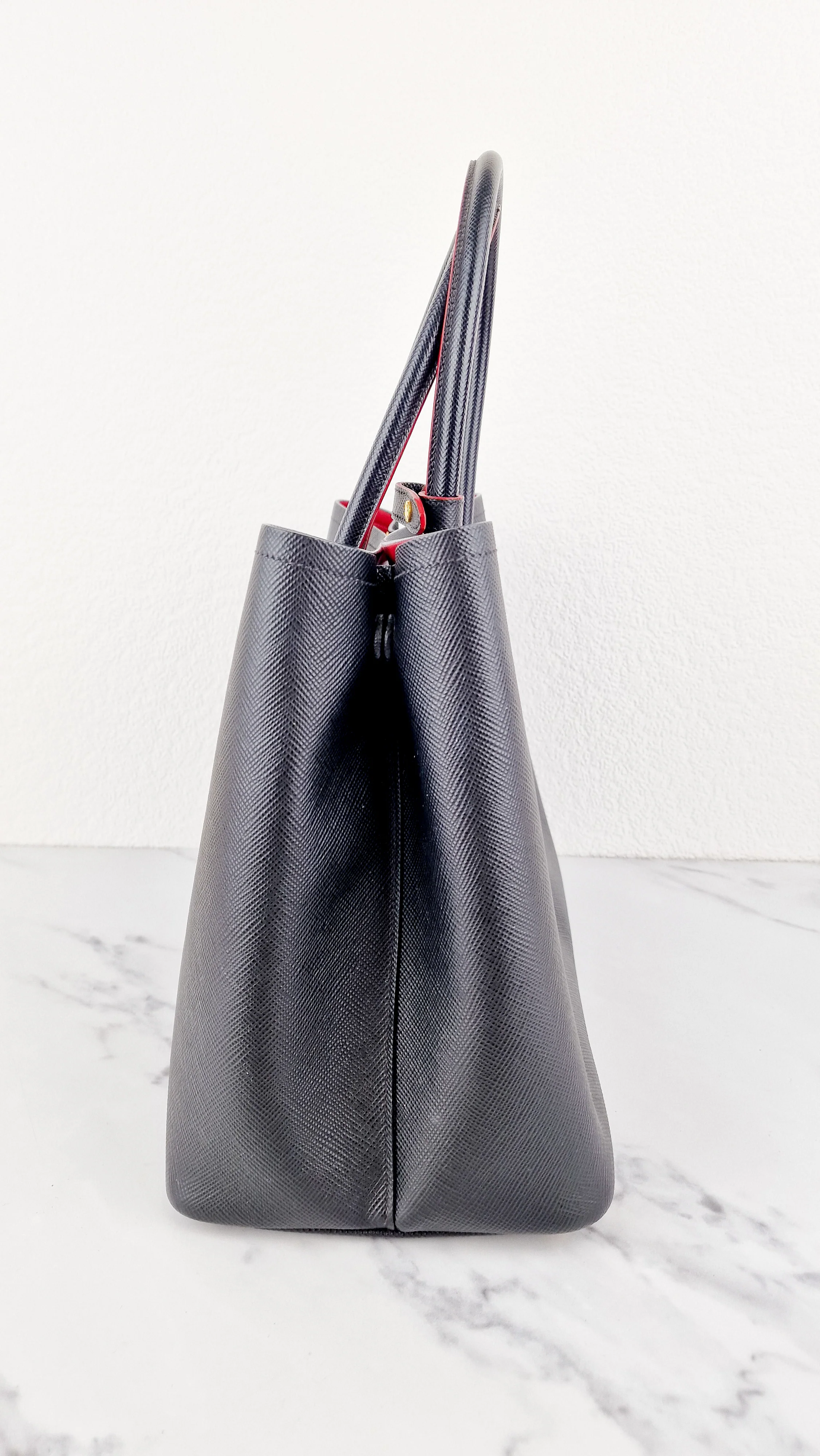 Large Medium Prada Double Tote Saffiano Cuir Black with Fiery Red Nappa Leather Lining Handbag - Image 4