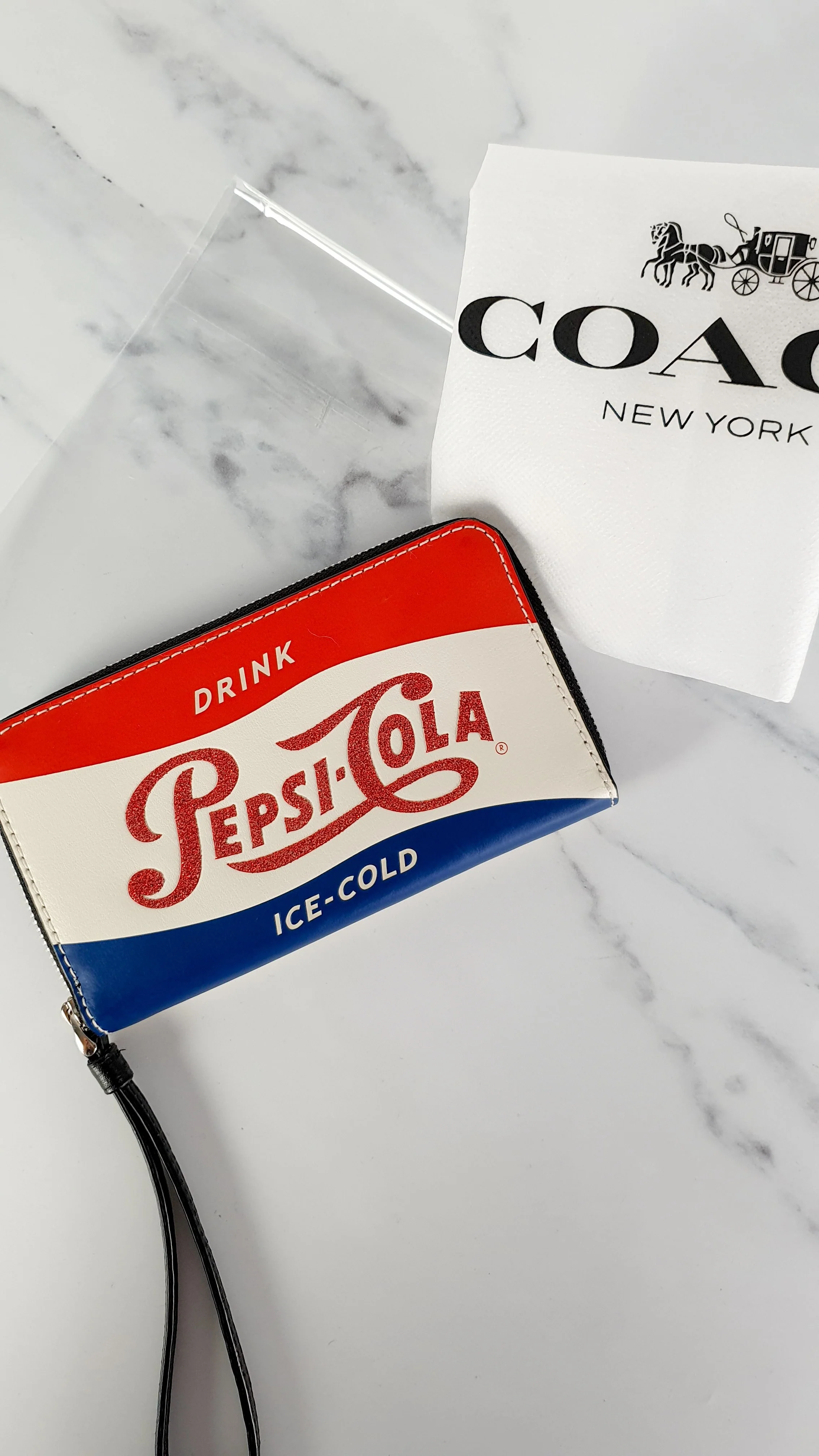 Limited Edition Coach Pepsi Cola Zip Wallet With Black Smooth Leather Purse - Coach F26389 - Image 10