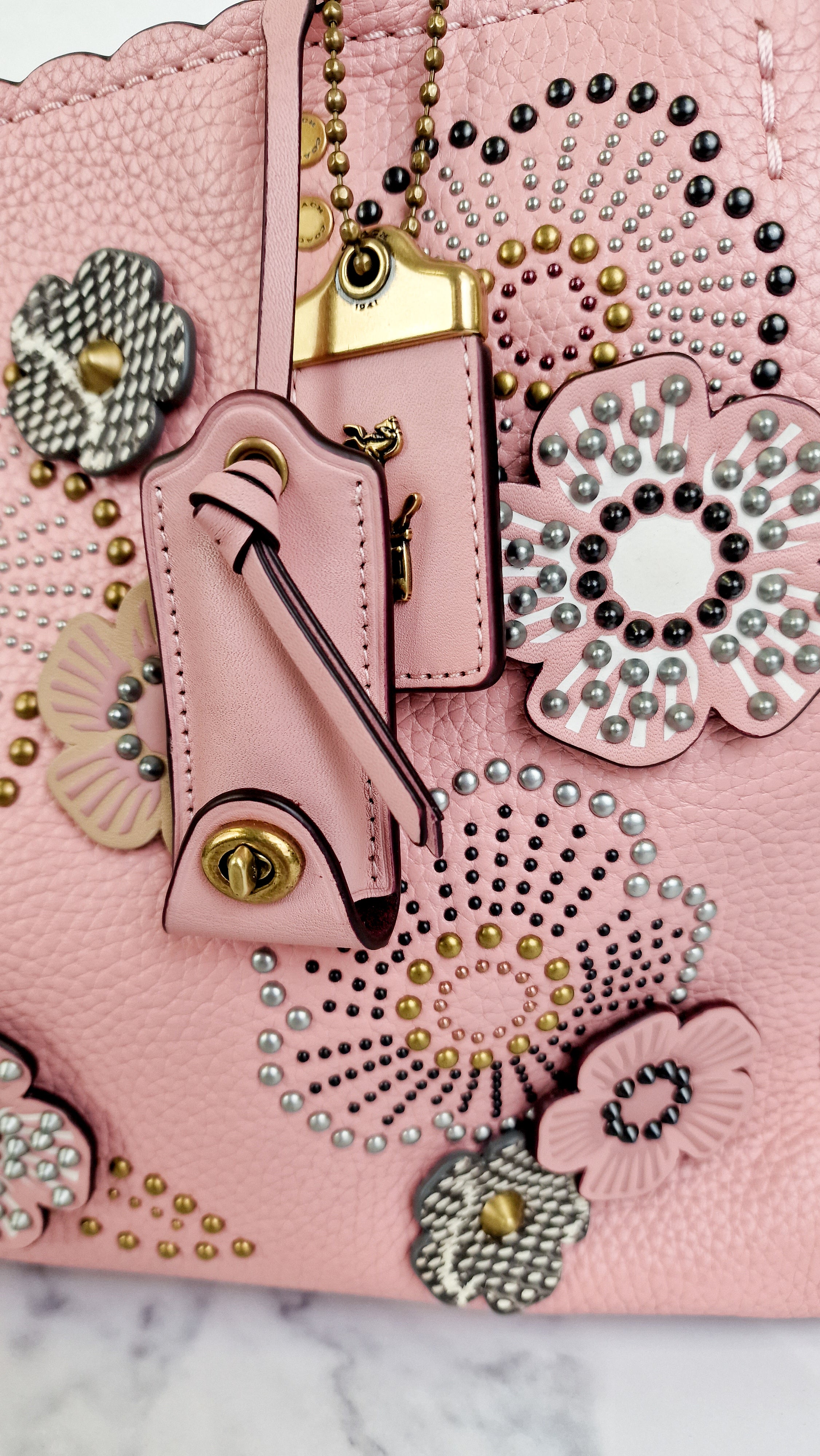 Coach 1941 Rogue 31 in Peony Pink With Snakeskin Tea Roses & Rivets - Handbag With Flowers - Coach 26890 - Image 12