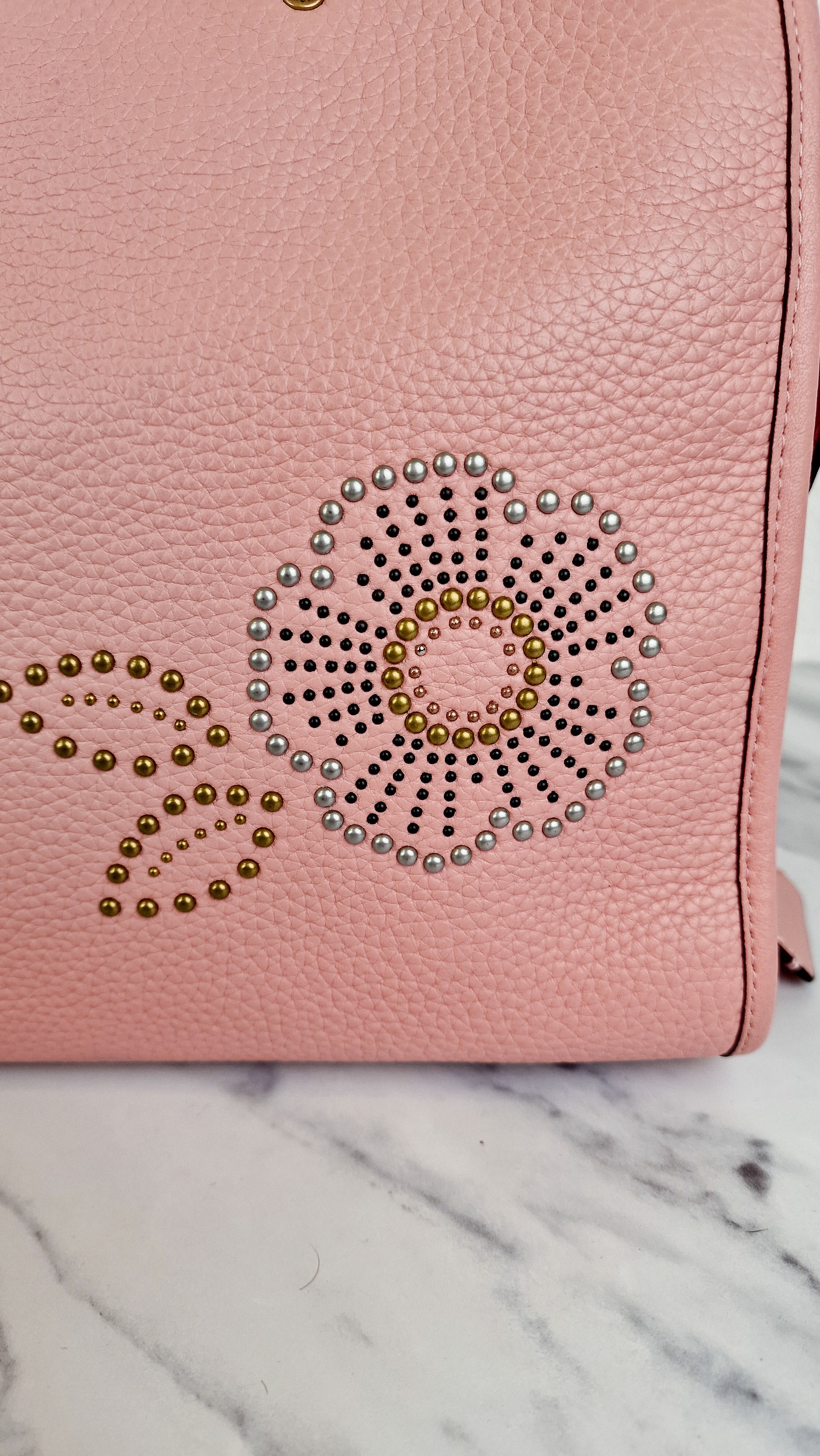 Coach 1941 Rogue 31 in Peony Pink With Snakeskin Tea Roses & Rivets - Handbag With Flowers - Coach 26890 - Image 7