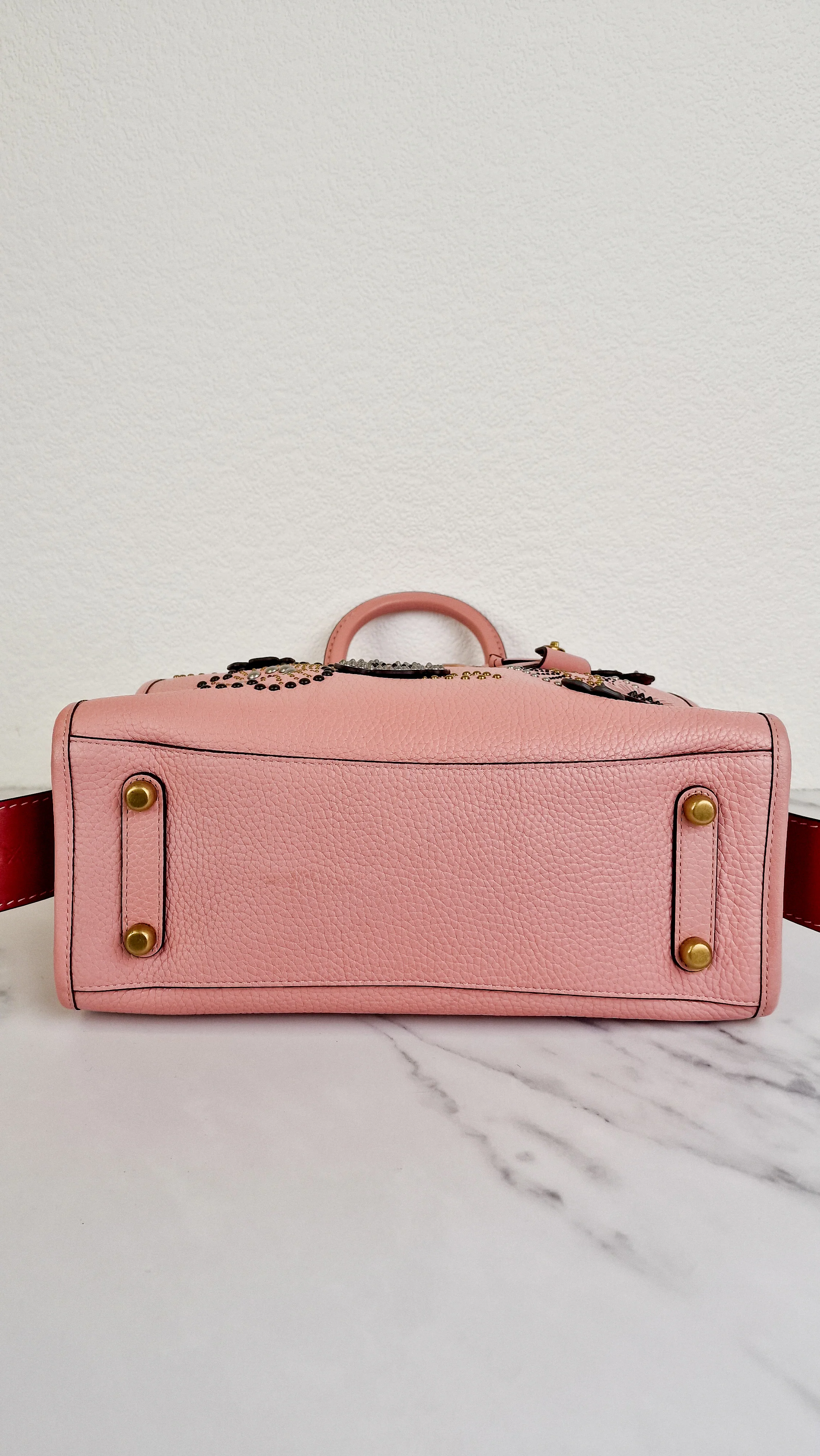 Coach 1941 Rogue 31 in Peony Pink With Snakeskin Tea Roses & Rivets - Handbag With Flowers - Coach 26890 - Image 9