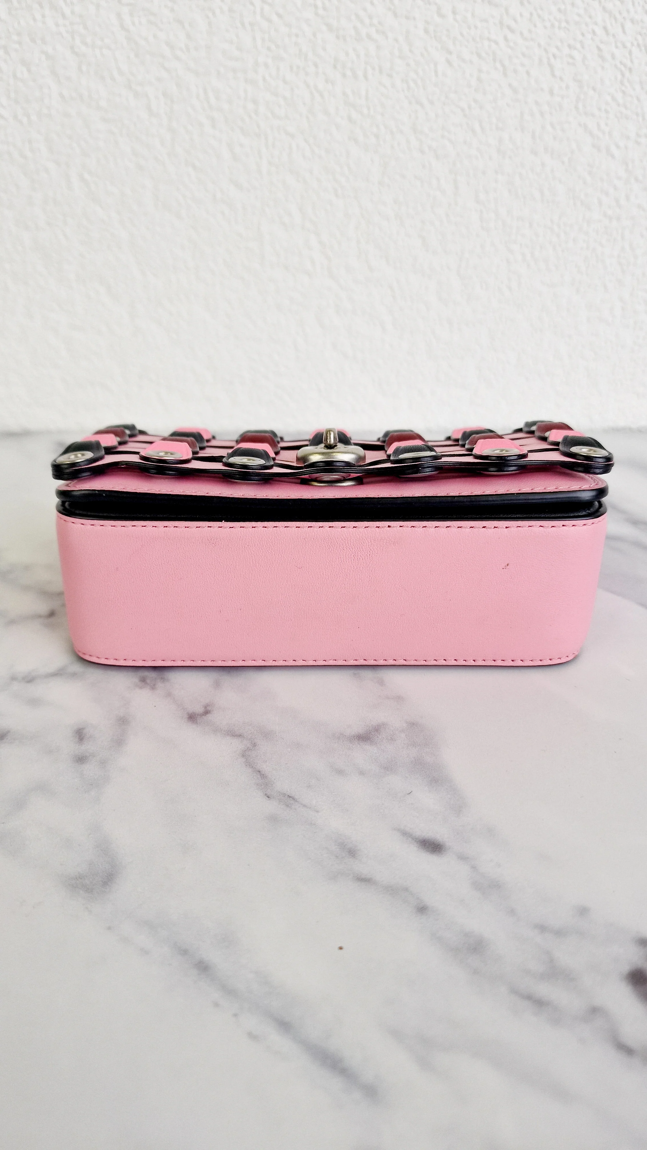 Coach 1941 Dinkier with Links in Petal Pink Smooth Leather - Crossbody Mini Bag - Coach 86832 - Image 2
