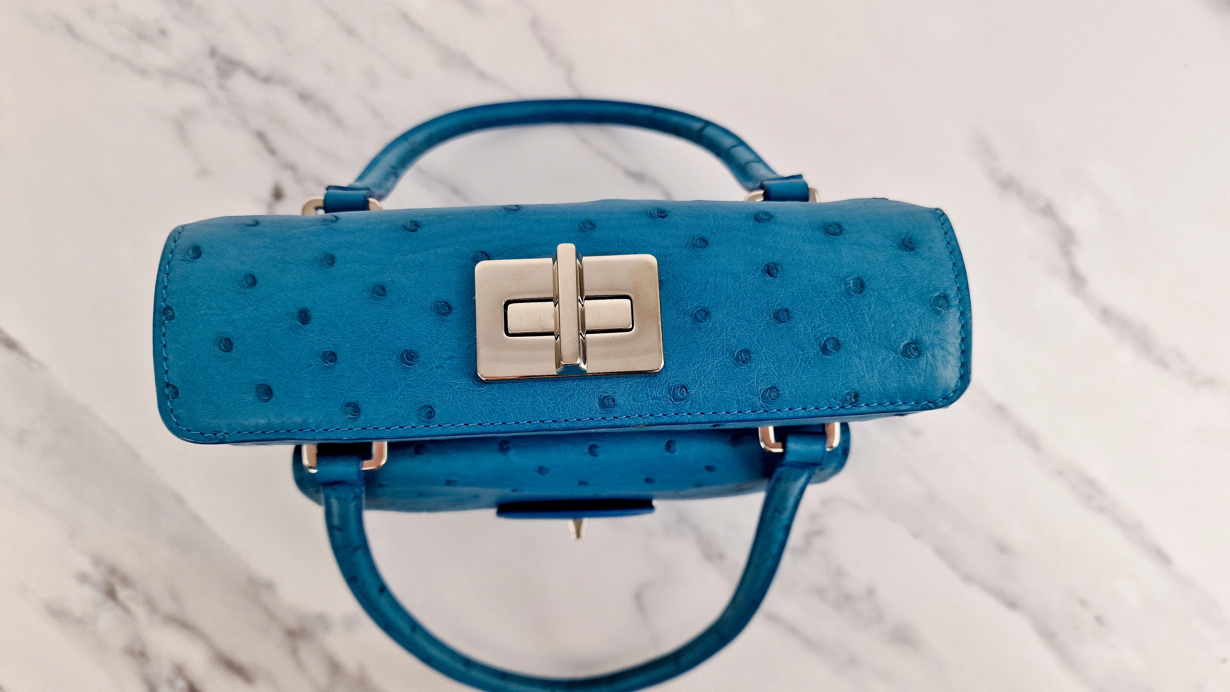 Prada Bag in Voyage Blue Ostrich Leather With Turnlock - RARE Handbag - Prada BN2708 Struzzo - Image 11