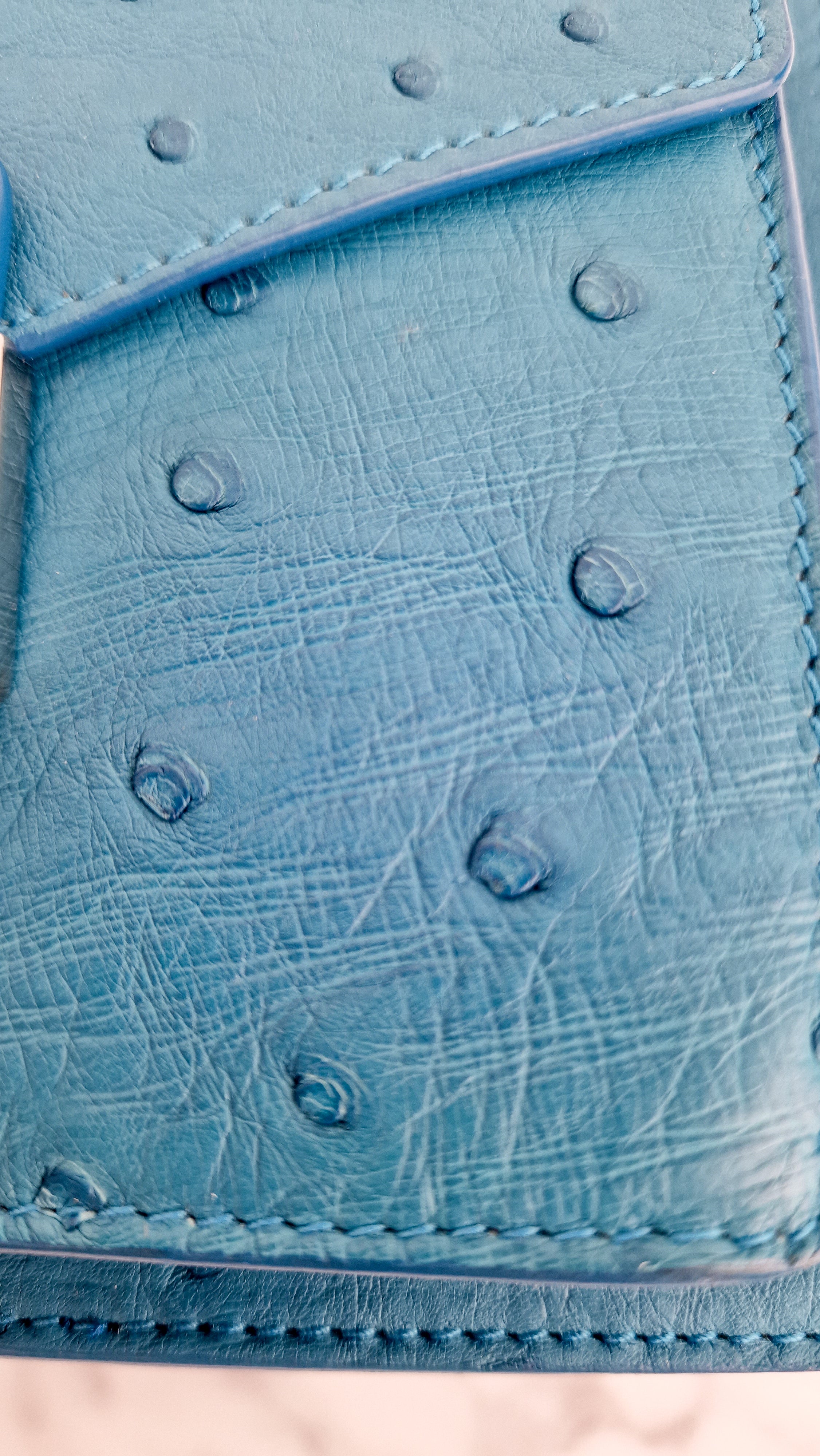 Prada Bag in Voyage Blue Ostrich Leather With Turnlock - RARE Handbag - Prada BN2708 Struzzo - Image 16
