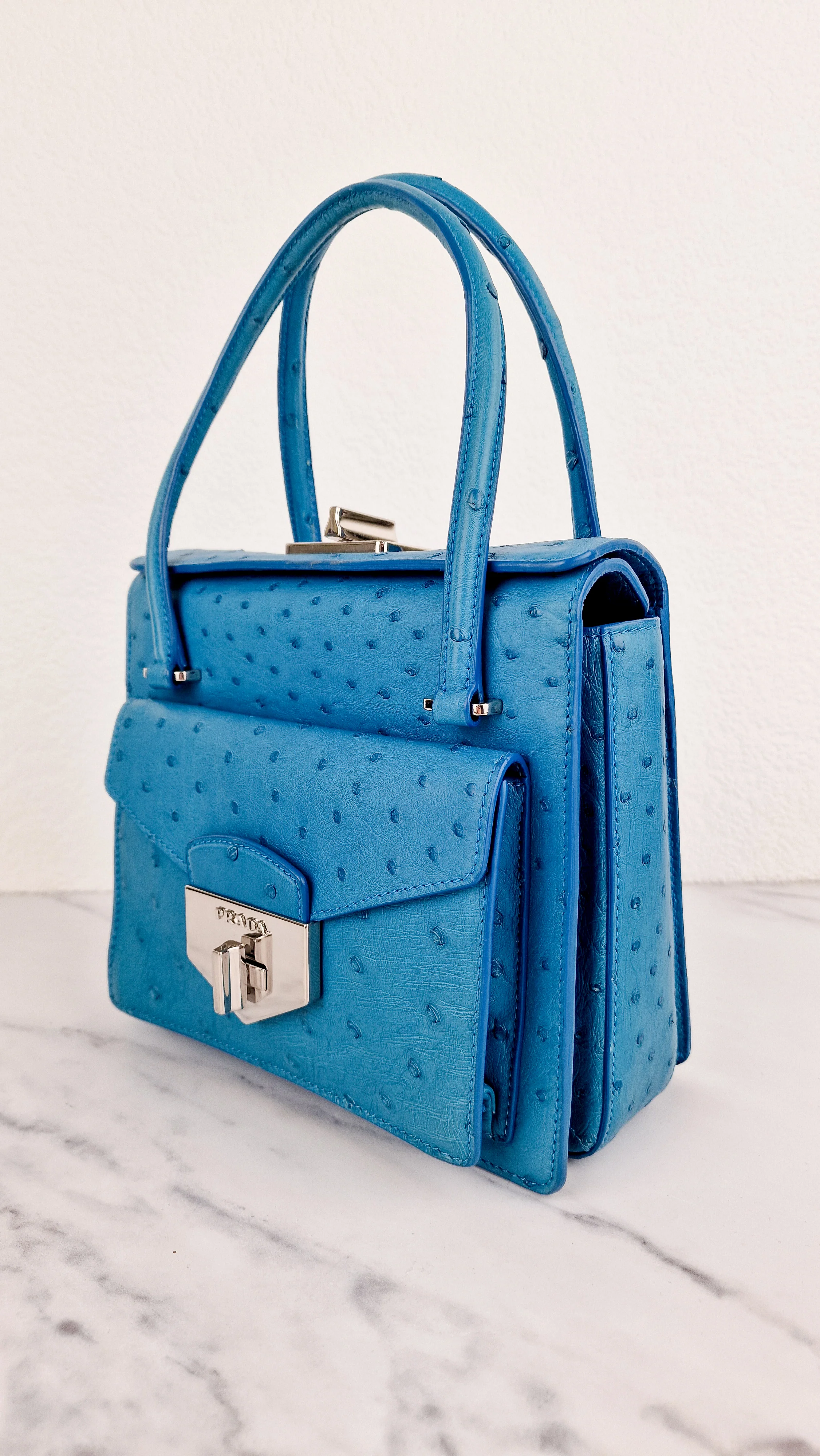 Prada Bag in Voyage Blue Ostrich Leather With Turnlock - RARE Handbag - Prada BN2708 Struzzo - Image 5