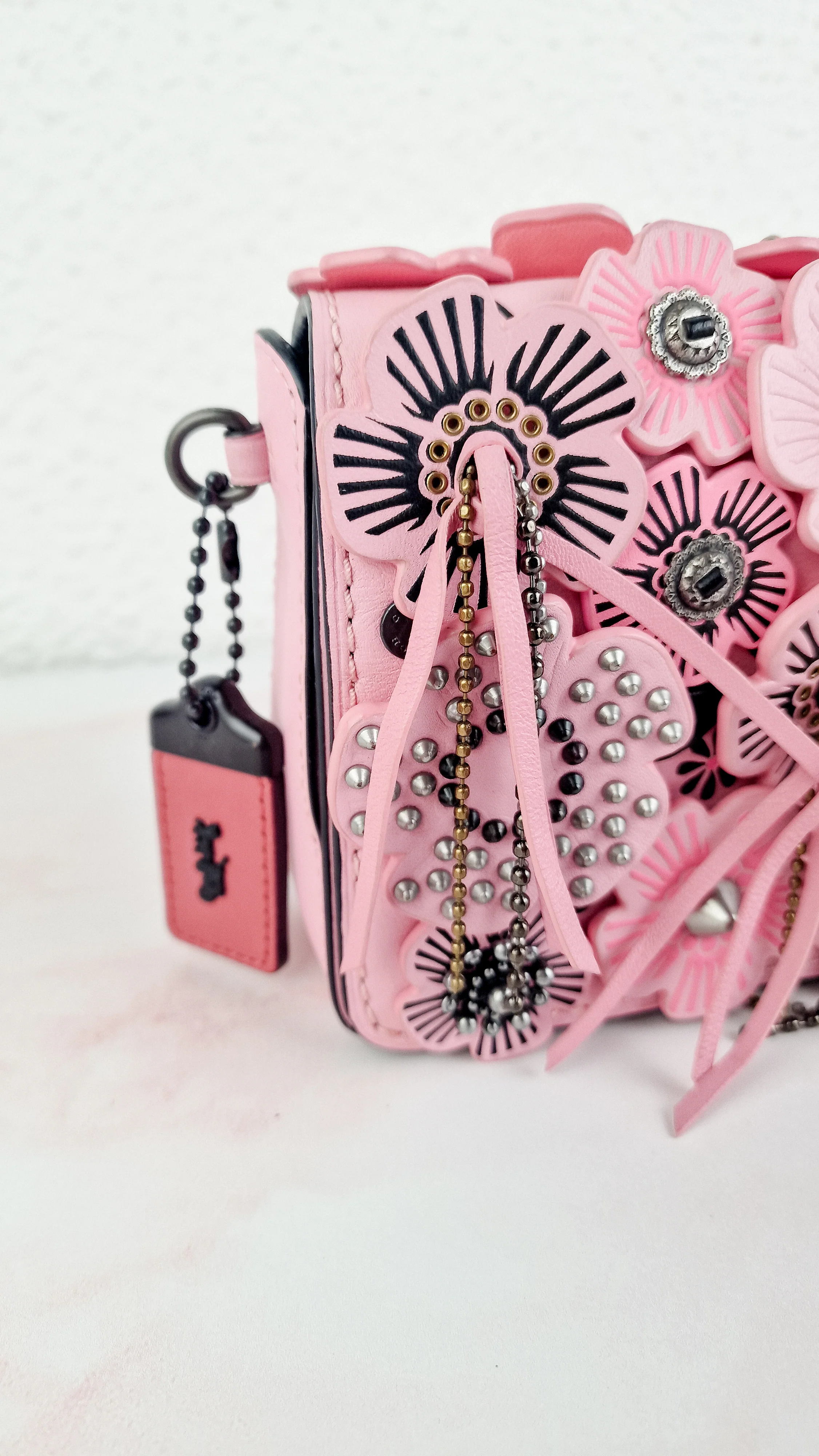 Coach Dinky Wild Tea Rose Crossbody Bag in Petal Pink 1941 Bag - Coach 86845 - Image 4