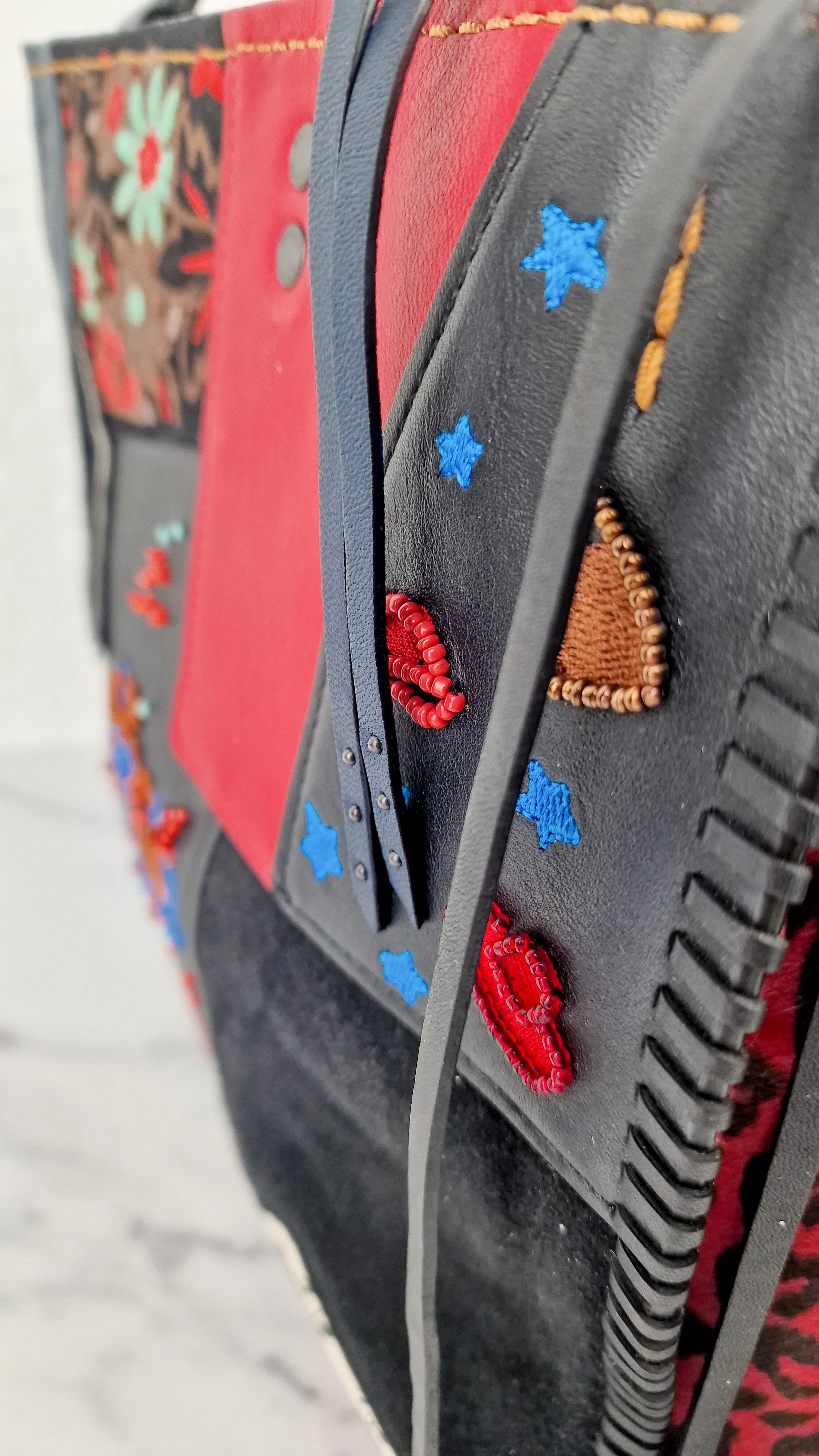 RARE Coach 1941 Rogue 31 in Embellished Patchwork in Mixed Materials Black Leather Suede Colorblock Blue & Red Handbag - Coach 58159 - Image 17