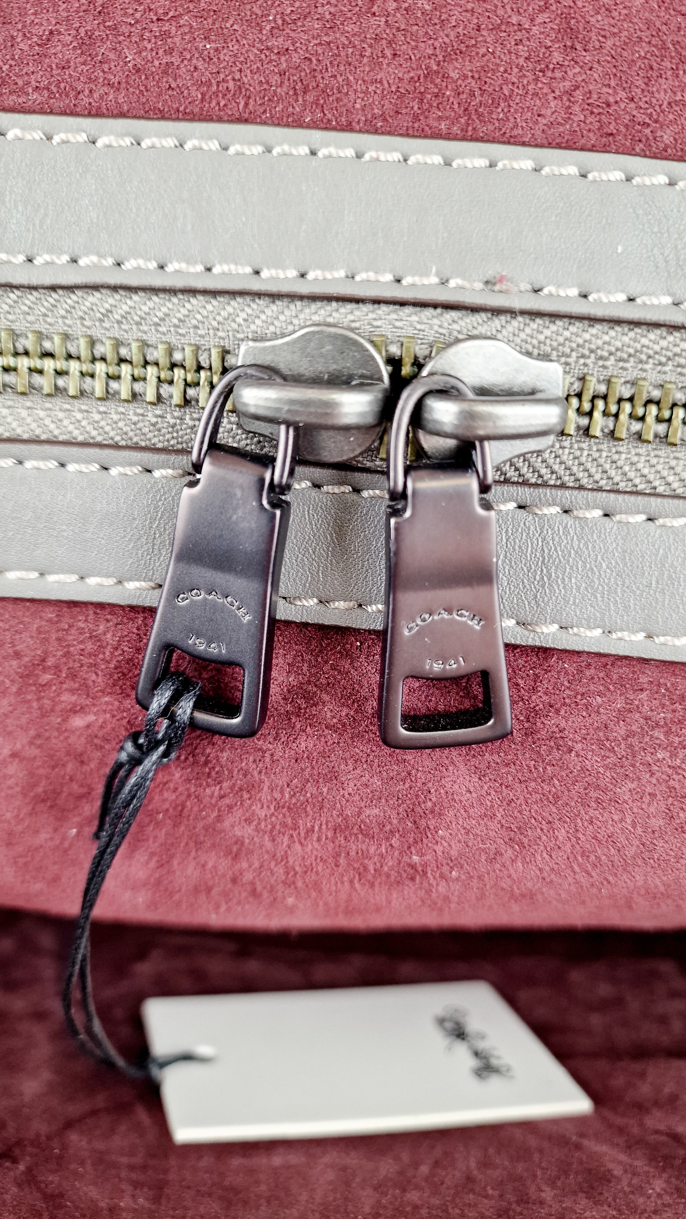 Coach Rogue 36 in Grey Glovetanned Leather with Car Embellishment - Shoulder Bag Handbag - Coach 58150 - Image 15