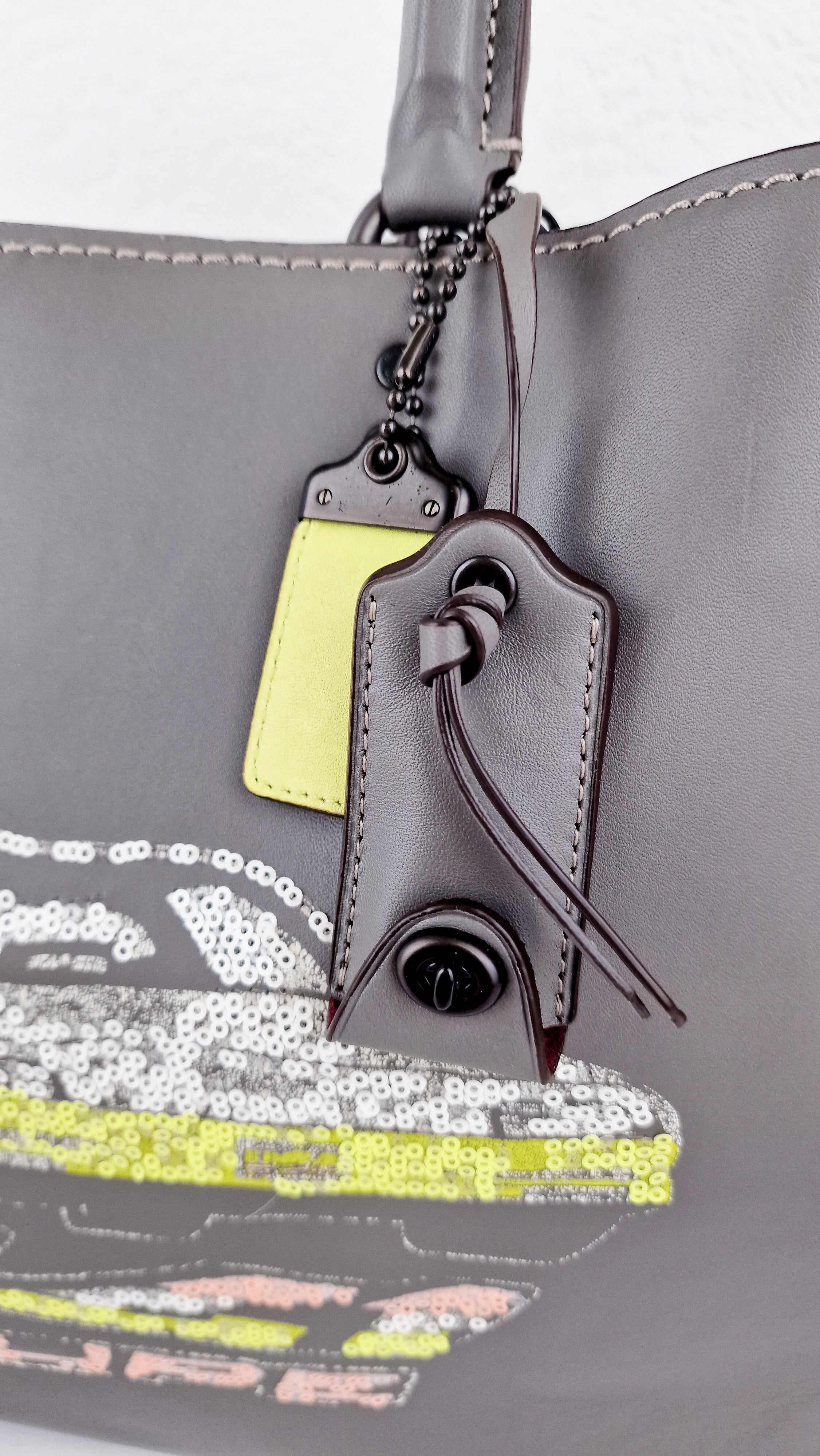 Coach Rogue 36 in Grey Glovetanned Leather with Car Embellishment - Shoulder Bag Handbag - Coach 58150 - Image 3