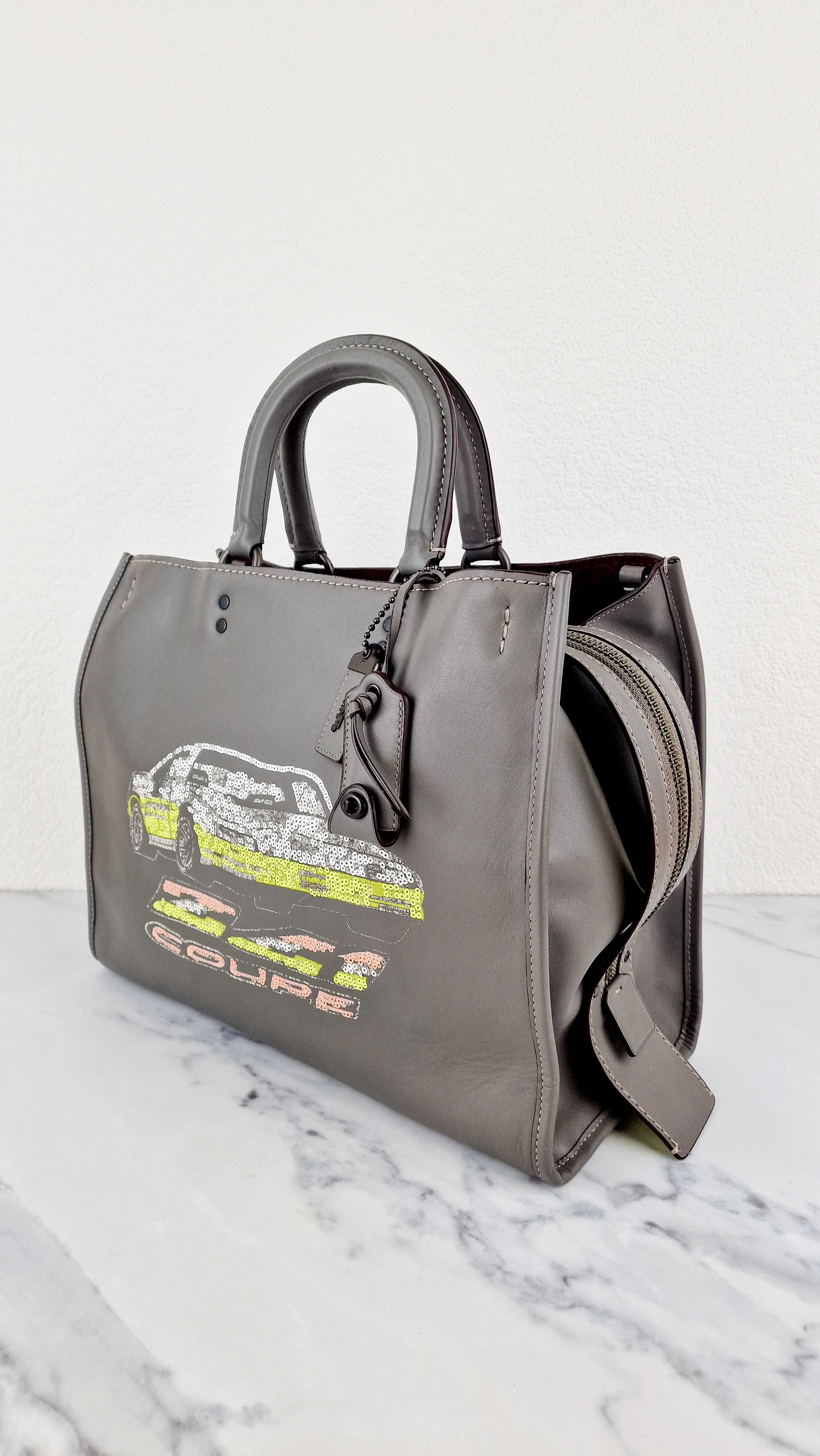 Coach Rogue 36 in Grey Glovetanned Leather with Car Embellishment - Shoulder Bag Handbag - Coach 58150 - Image 5