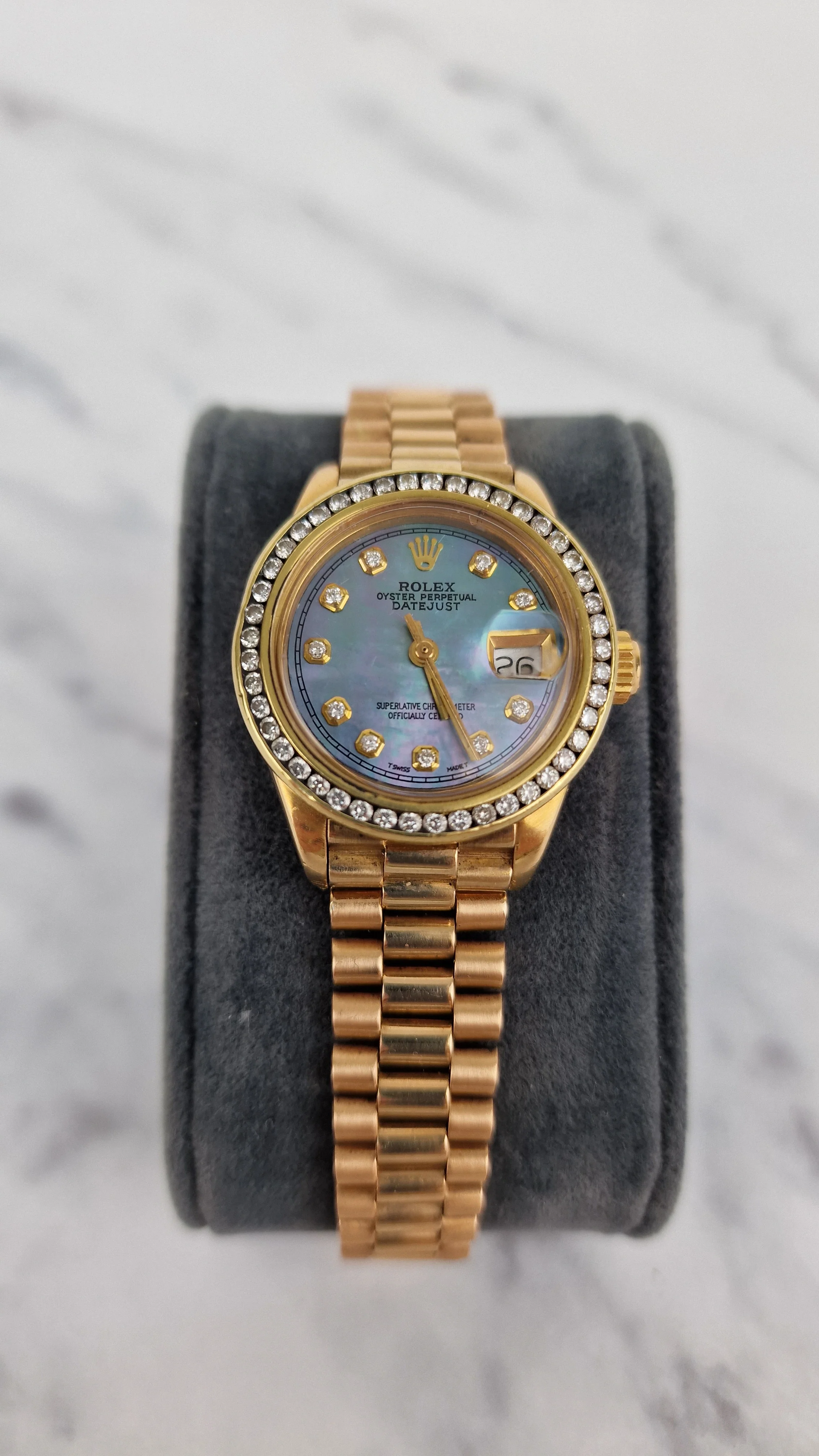 Rolex 18k Yellow Gold 26mm Lady President Datejust Diamond Bezel Tahitian MOP Diamond Dial Automatic Movement Mother of Pearl Watch - Rolex 6917 - Image 6