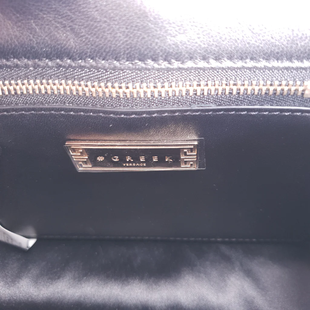 Versace Shoulder Flap Bag in Quilted Nappa Leather With Chain Details The Greek - Image 12