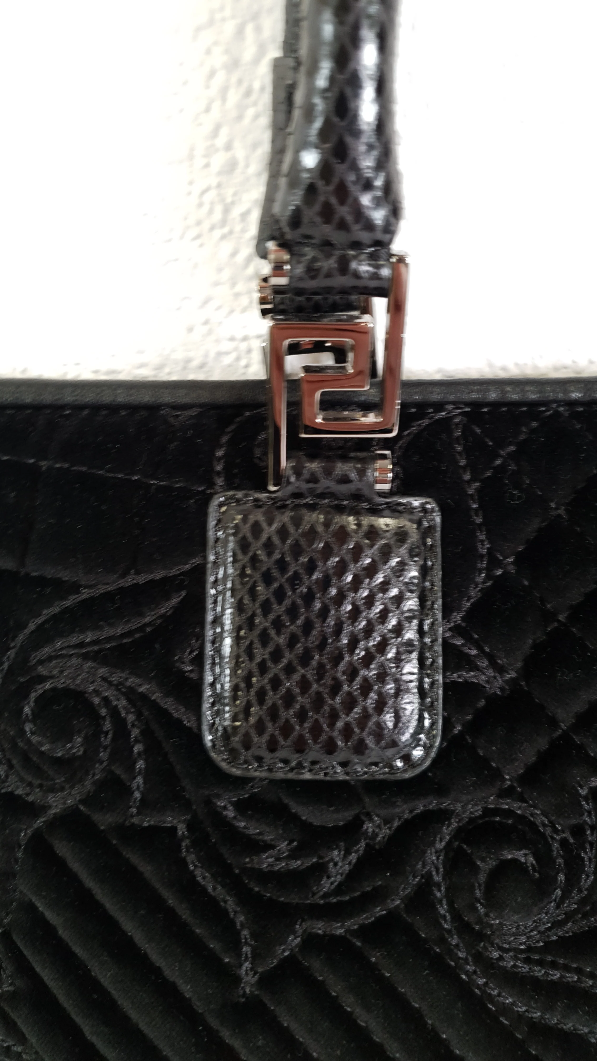 Versace Vanitas Baroque Quilted Velvet Tote With Snakeskin Handles - Black Handbag Shoulder Bag Work Bag with Medusa Charm - Image 7