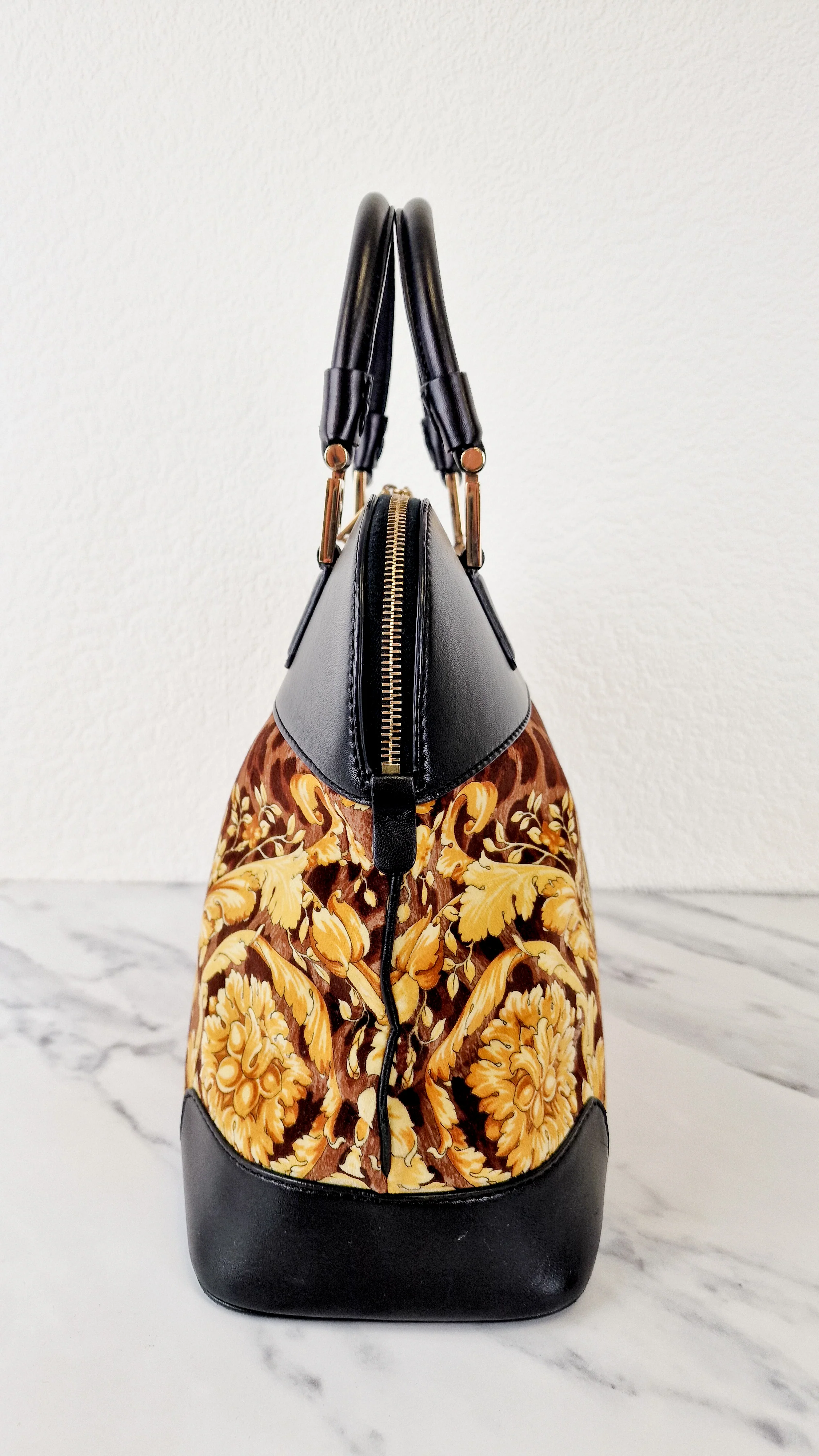 RARE Versace Vanitas Athena Bag with Leopard Baroque Velour Velvet Crown Print - Handbag with Black Smooth Leather and Medusa Tassel charm in Gold - Image 5