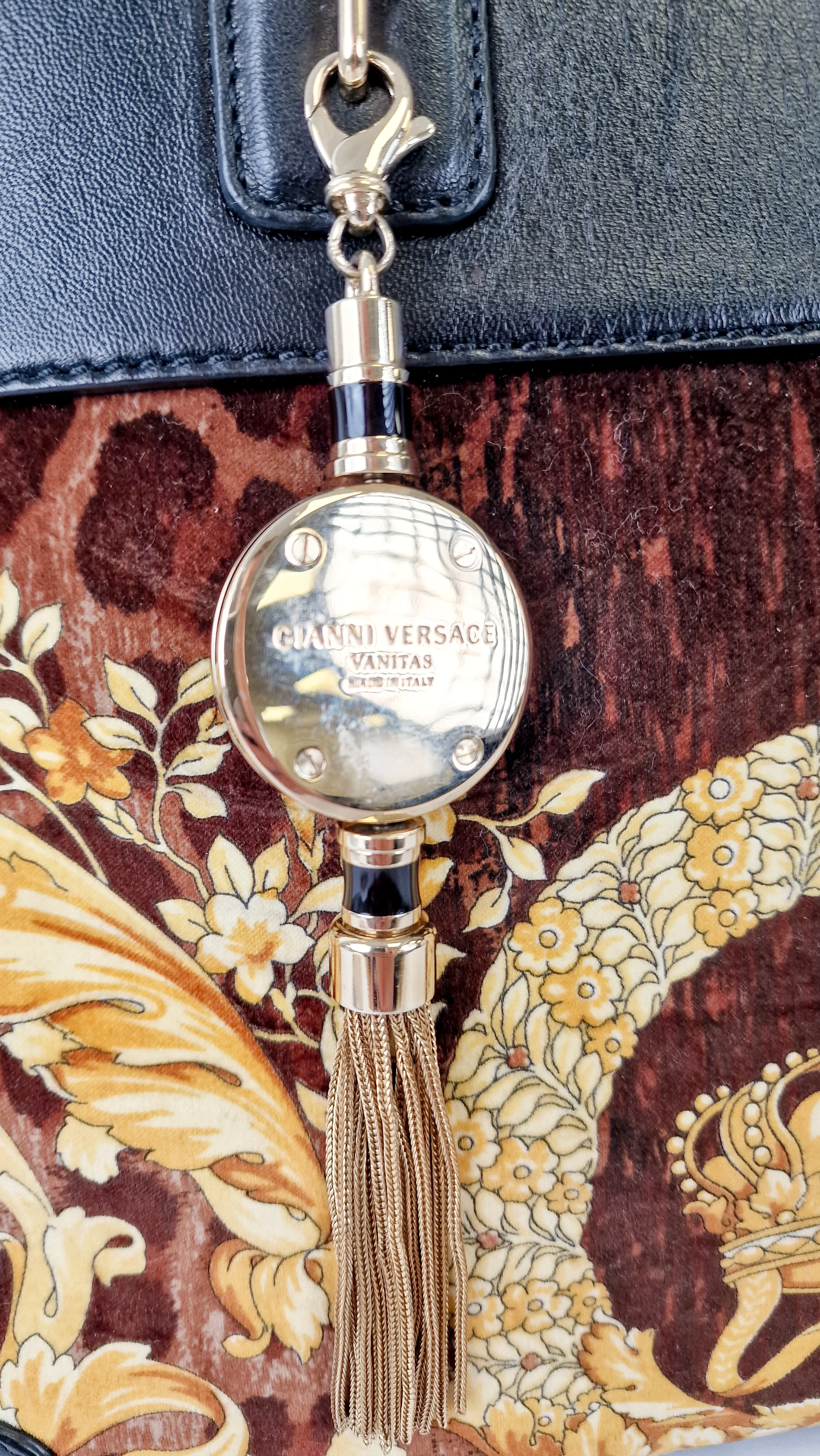 RARE Versace Vanitas Athena Bag with Leopard Baroque Velour Velvet Crown Print - Handbag with Black Smooth Leather and Medusa Tassel charm in Gold - Image 8