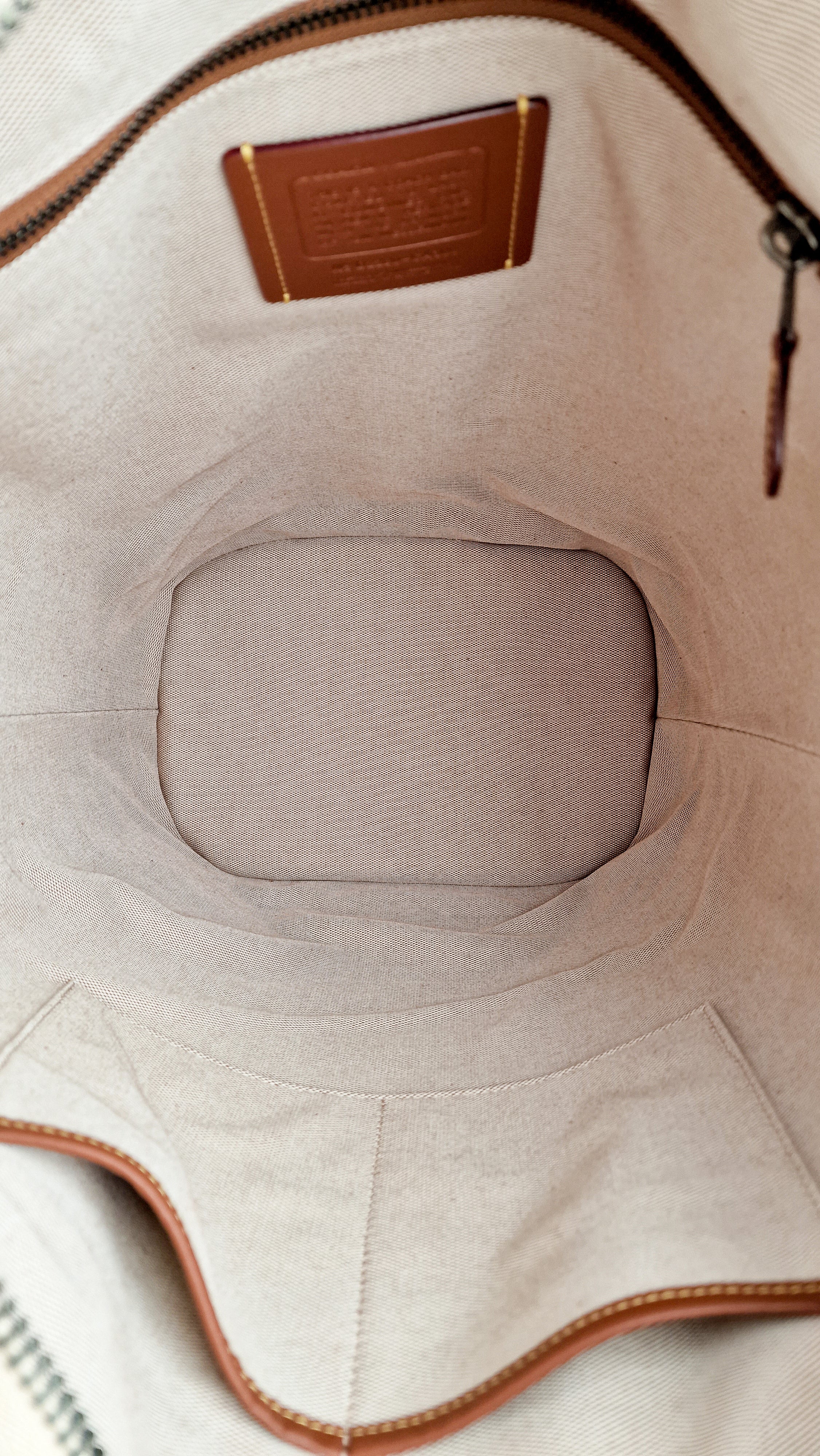 Coach x Tom Wesselmann Duffle 27 Bucket Bag in Ivory With Cigarette Lips - Coach CA306 - Image 15